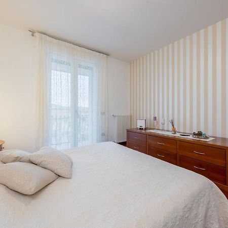 Giotto Guesthouse Due Carrare ภายนอก รูปภาพ