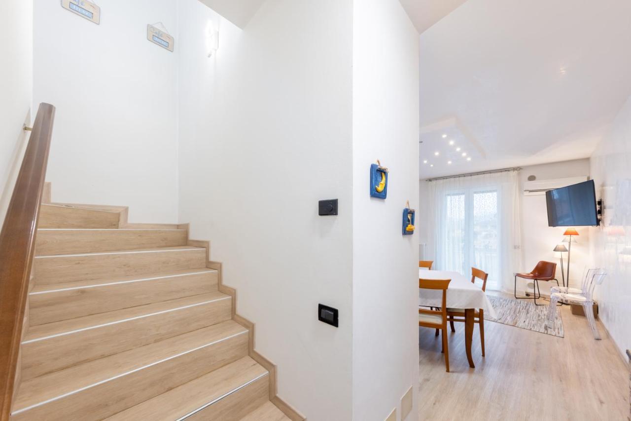 Giotto Guesthouse Due Carrare ภายนอก รูปภาพ